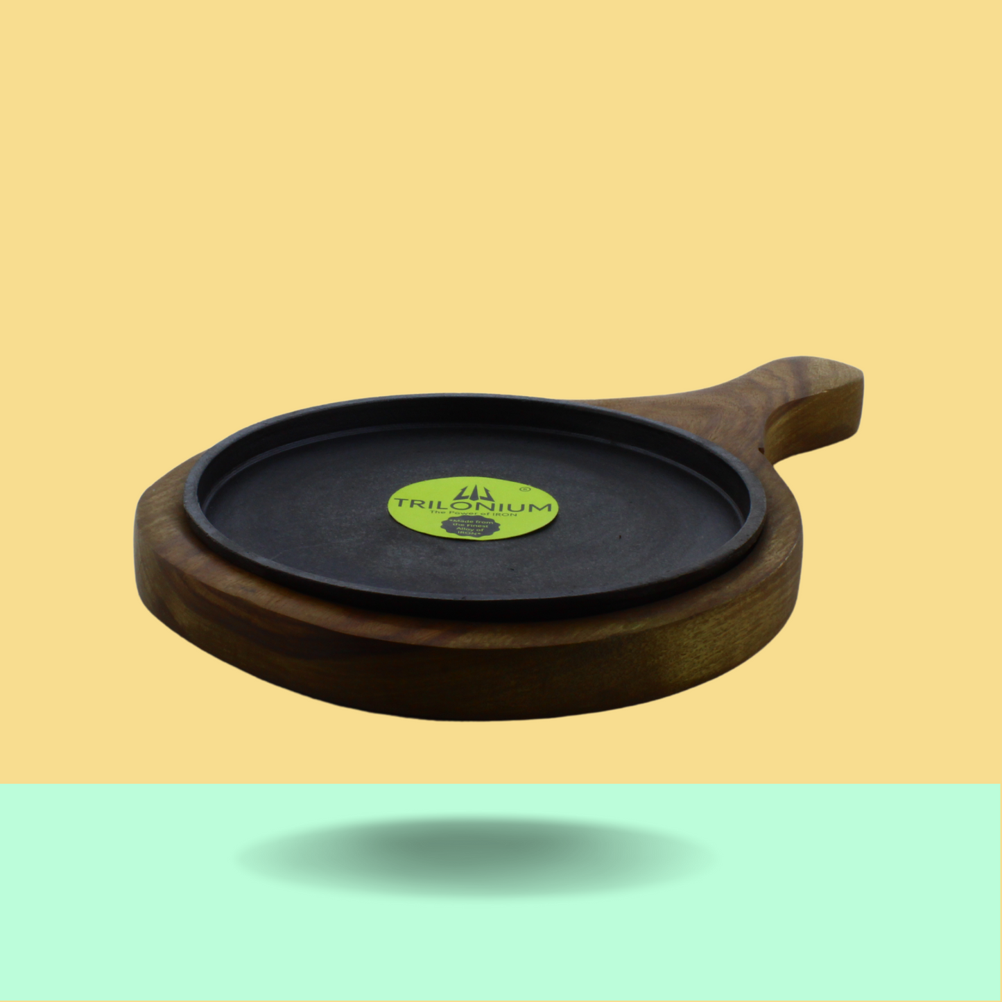 Trilonium Pre-Seasoned Cast Iron Sizzler Plate With Wooden Base | 8 inches | 1.67 Kgs