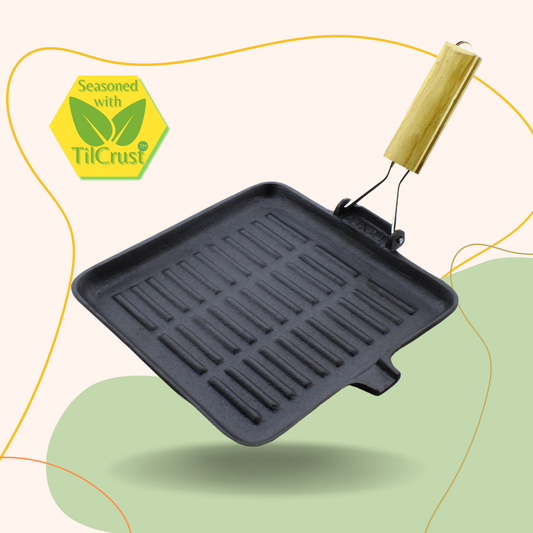 Trilonium Pre-Seasoned Cast Iron Square Grill Pan with Foldable Handle, 24cm, 1.6 Kgs