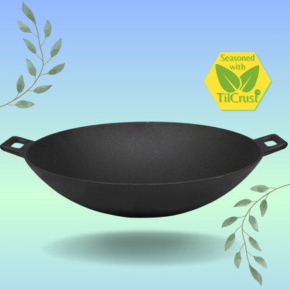 Trilonium Pre-Seasoned Cast Iron Kadai with lid, Sleek 3.5 Ltrs,  Diameter 30cms, 3 kgs