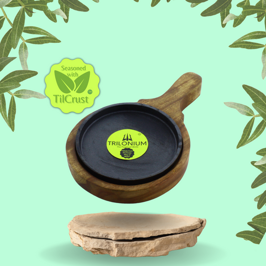 Trilonium Pre-Seasoned Cast Iron Sizzler Plate With Wooden Base | 6 inches | 1.16 Kgs
