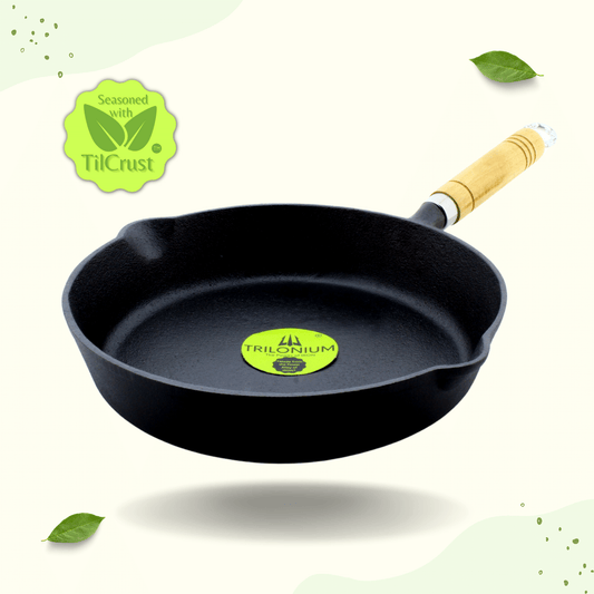 Trilonium Cast Iron Wooden handle Skillet 26 cms | Pre-Seasoned with TilCrust™ | Weighs 2.4 Kgs | Induction Compatible
