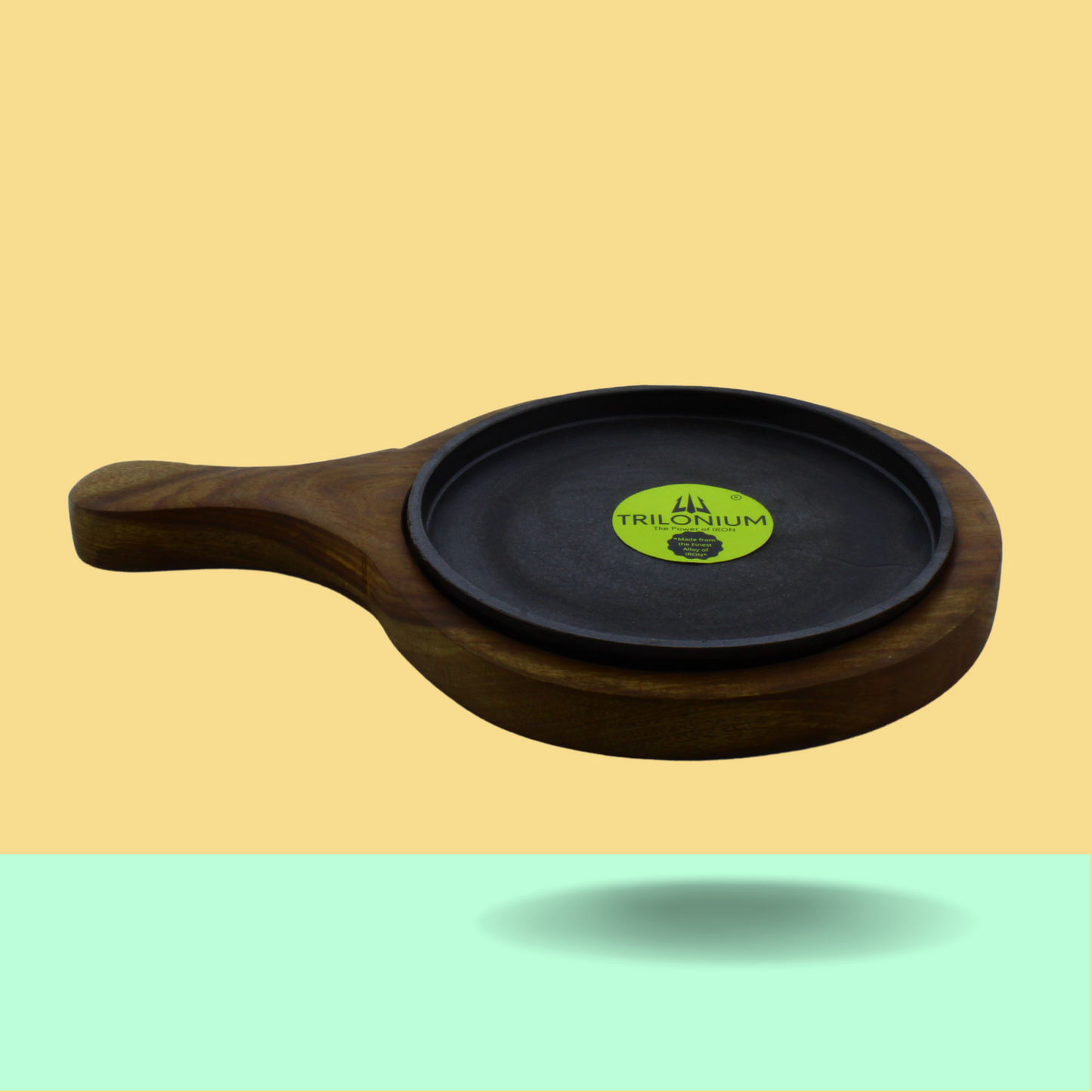 Trilonium Pre-Seasoned Cast Iron Sizzler Plate With Wooden Base | 8 inches | 1.67 Kgs